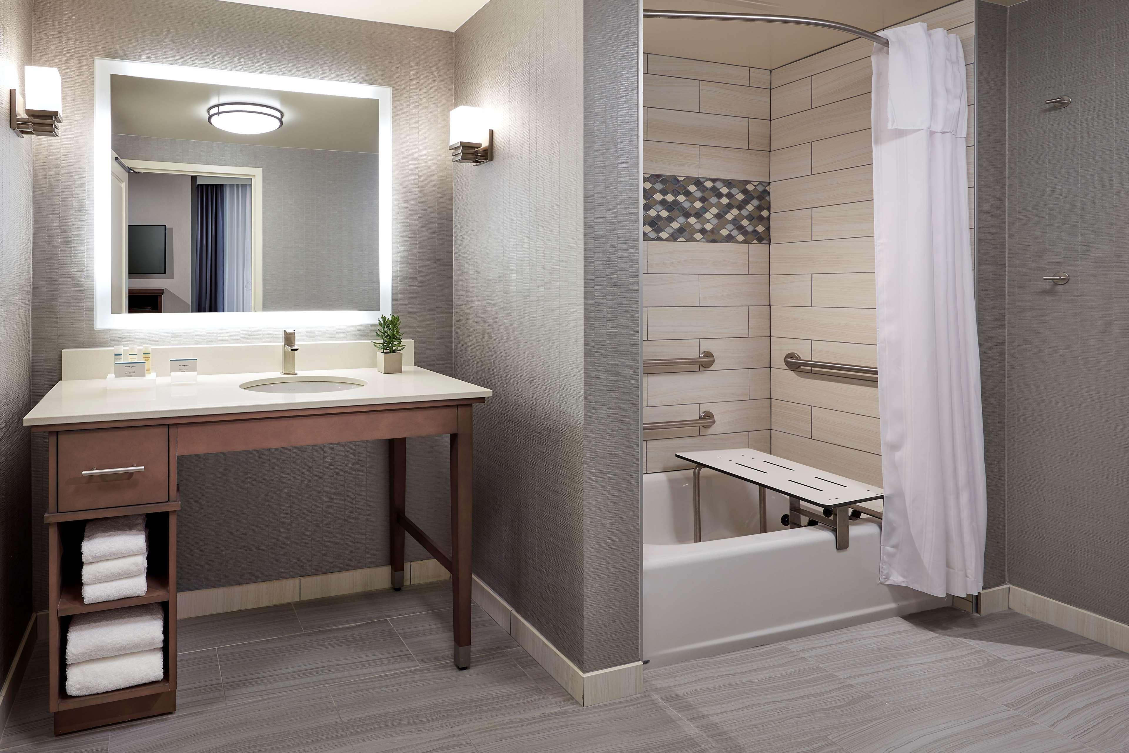 Homewood Suites By Hilton Los Angeles Redondo Beach Bagian luar foto
